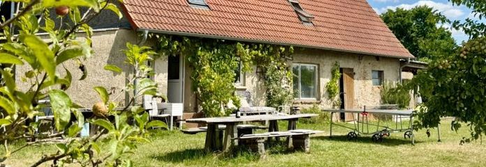 HORN IMMOBILIEN ++ Iven’de, harika bir konumda şehir hayatından uzaklaşmak isteyenlere ev; büyük şehrin yanı başında bir huzur vahası