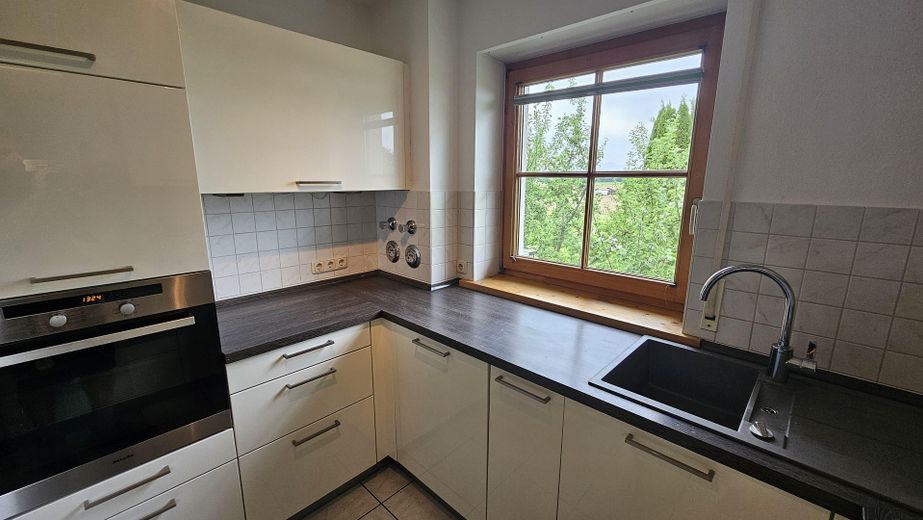 1.OG-Küche mit Bergblick