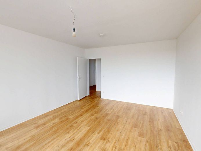 Appartement moderne de 3 pièces avec BALCON et beaucoup de lumière naturelle – Ansicht II: Schlafzimmer I