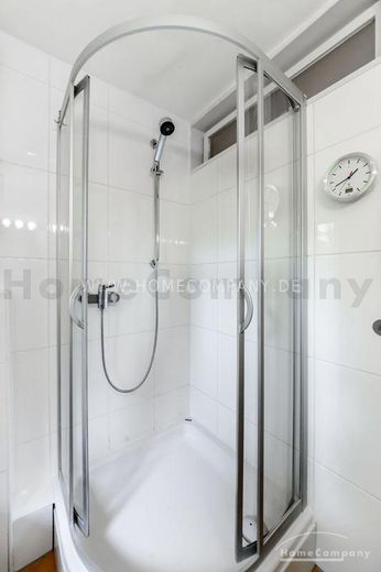 Lichtdurchflutete möblierte 5-Zimmer-Wohnung in Traumlage in Solln – d28f6991fdbfbb0d083bdf5192ef105b210af10c.jpg