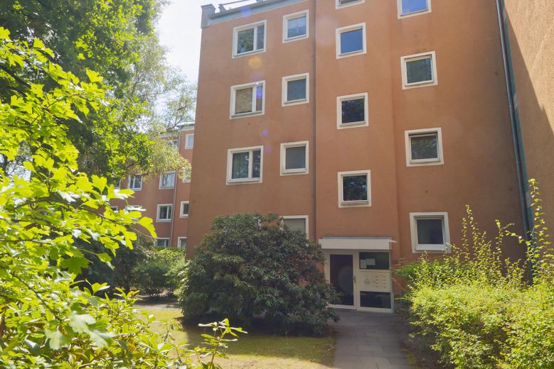 Leegstaande 2-kamerwoning, balkon, nabij Britzer Garten – Außenansicht
