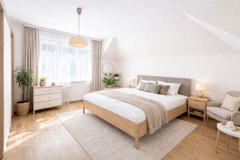 Platz für Familie, Ideen und Zukunft! Einfamilienhaus mit großem Grundstück - FALC Immobilien – Schlafzimmer OG (virtualisiert)