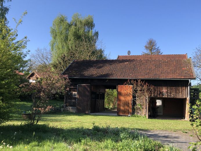 Modernisiertes Bauernhaus mit vielen Möglichkeiten in großem Grundstück – Foto 37