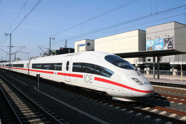 Appartamento 2° piano, ascensore, pochi passi dalla stazione ICE – Bahnhof