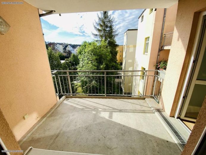 Süd-Balkon! 2-Raum Wohnung mit Dusche, Aufzug im Haus und Tiefgarage! – Foto 1