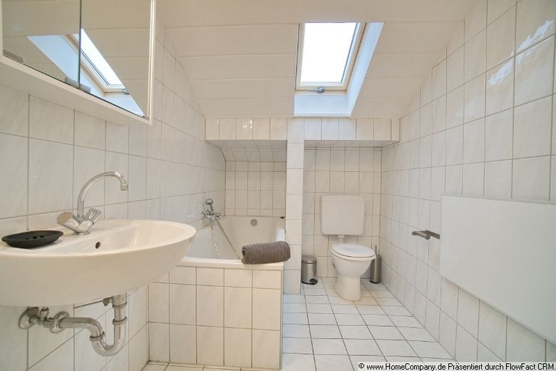 شقة مفروشة في Dortmund-Lütgendortmund — مجهزة حديثًا بالكامل مع إمكانية الوصول إلى الإنترنت. – 2cf2b480e71cfe217c6b951645faa3b3ff855e8c.jpg