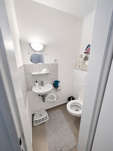 PROVISIONSFREI: Schöne 4 Zimmerwohnung mit Loggia in Mainz Bretzenheim zu verkaufen – WC