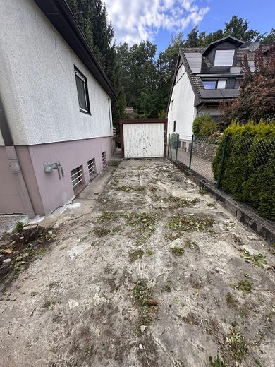 Hermsdorf: casa unifamiliare indipendente su terreno di 492 m² con potenziale di sviluppo – Foto 5