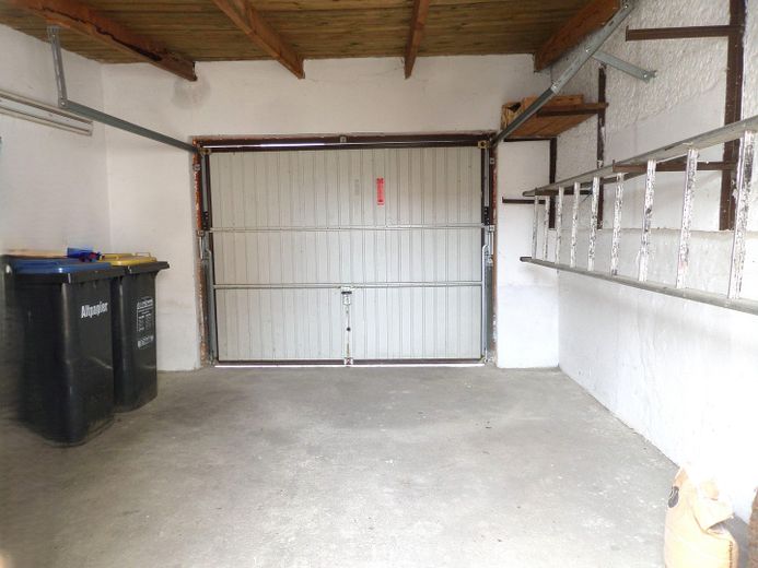 131 m² für Ihre Familie: 4 Schlafzimmer, 2 Bäder, 2 Garagen und keine Käuferprovision – Garage I großzügig geschnitten