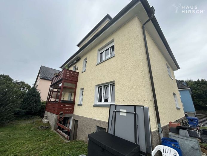 3 Familien Haus in zentraler Lage mit super Anbindung und stadtnahem Komfort! – Außen