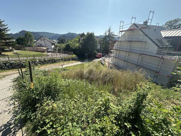 MIT AUSSICHT IN DEN SCHWARZWALD – Foto 1