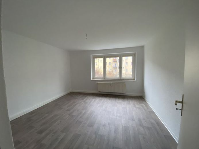gut geschnittene 2-Raum-Wohnung in Haselbrunn – Foto 1