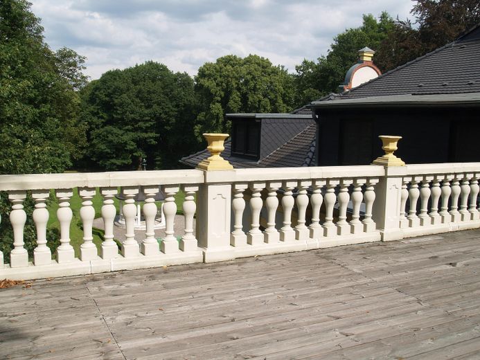 Exklusiv DG-Penthouse JAGDSCHLOSS 20km von L-Bhf 210m², 40m² Dachterrasse, Park, See, 2 Bäder – Terrasse 