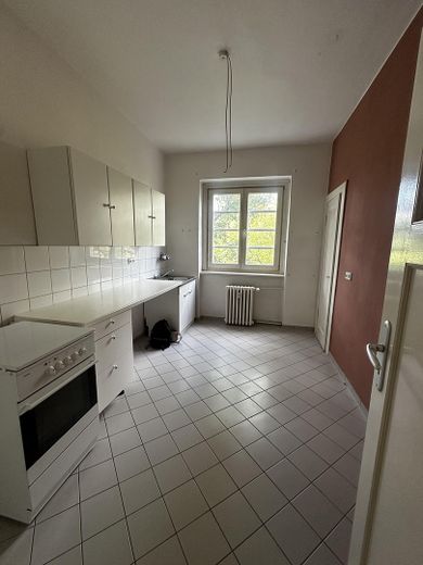 Apartamento en propiedad de 1,5 habitaciones sin alquilar en Westend – Mucho margen de diseño en una ubicación muy solicitada – Küche