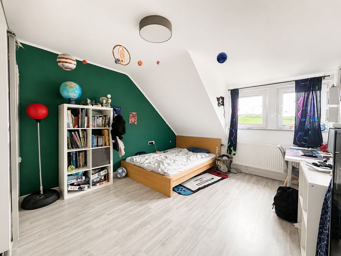 Einfamilienhaus Provisionsfrei zu verkaufen in Oberderdingen – Kind 1