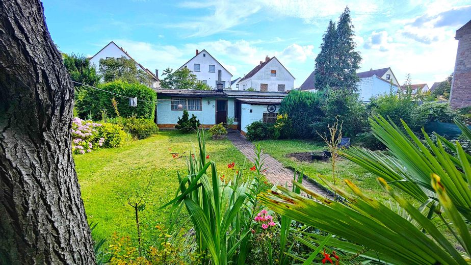 Provisionsfreies 3-FH in toller Lage von Rumpenheim – Garten mit Nebengebäude