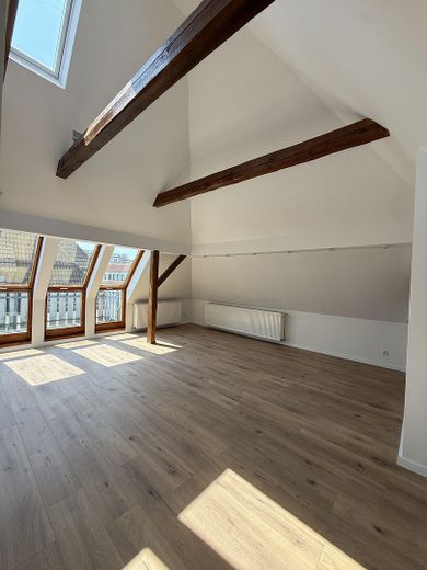 Loft/apartamento en galería - recién renovado - ¡precioso! – Wohnzimmer