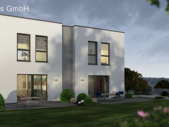 Doppelhaus mit Grundstück in Schönefeld – Foto 1