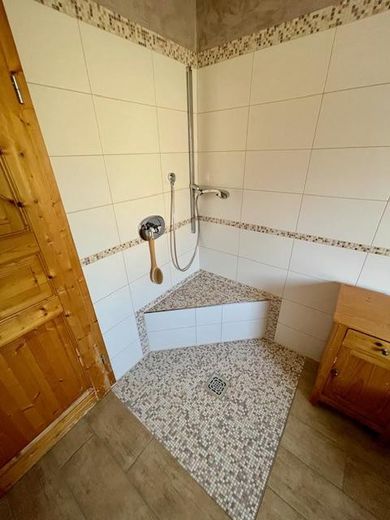 Badezimmer EG