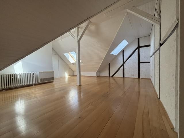 85 qm Wohnung zu vermieten. – Wohnzimmer