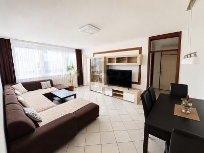 Winda, balkon i miejsce parkingowe w cenie – 1783556307_94e358.jpg