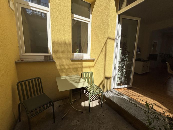 Mid-terrace house, side street in Fesenfeld, very good state of renovation, approx. 102.4 m², approx. €4,297/m² – Photo 5