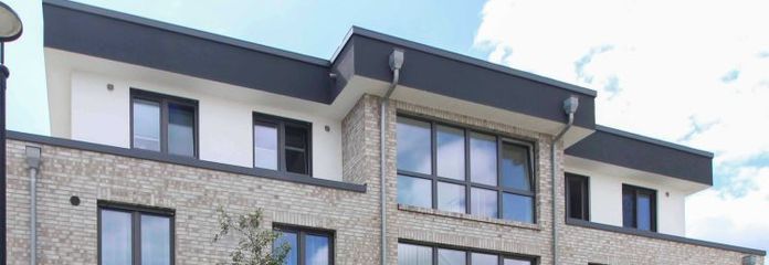 Schöne 2,5 Zimmer Penthouse Wohnung - nahe am See gelgen