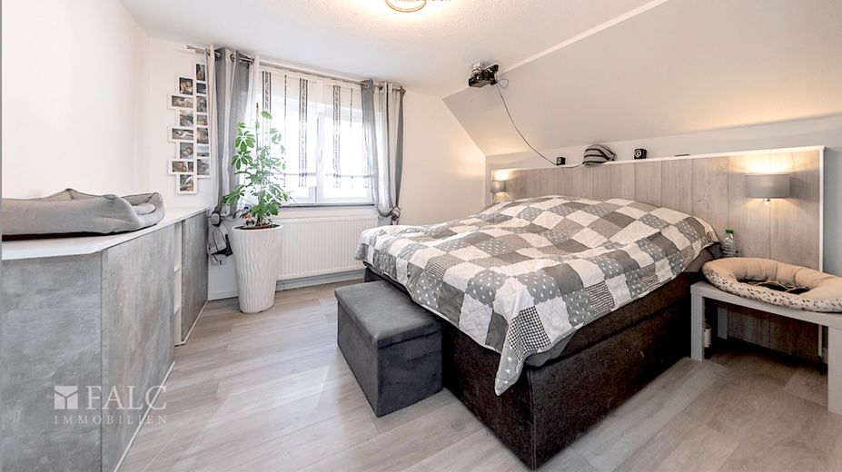 Schlafzimmer OG