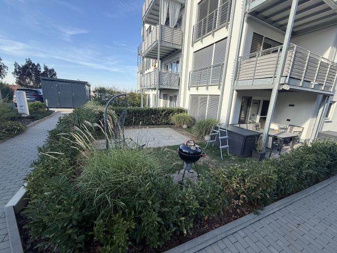 Bellissimo appartamento di 3,5 locali con giardino – Foto 2