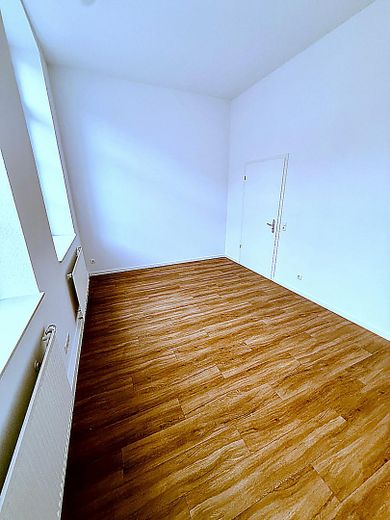 Schlafzimmer Richtung Türe