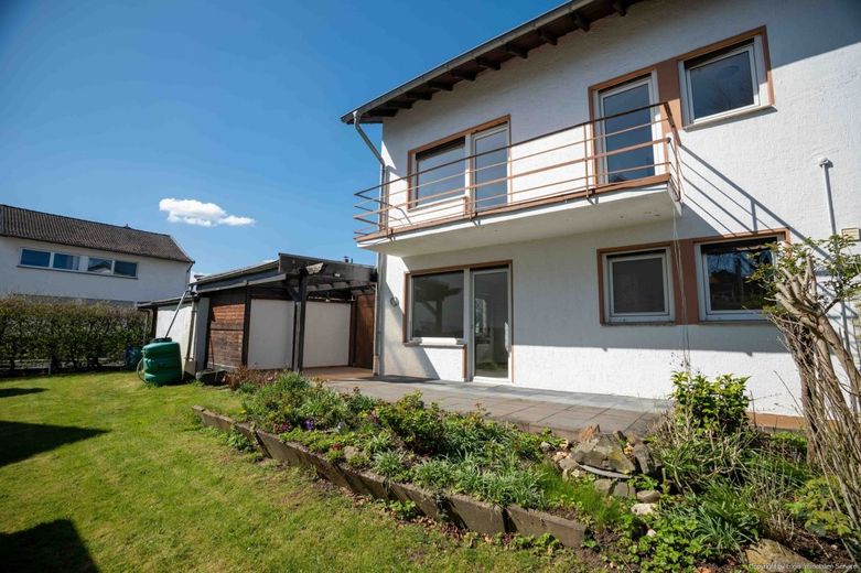 Viel Raum für Familie &amp; Ideen - Charmantes Haus mit Garten in Bonn-Niederholtorf – Terrasse/Garten