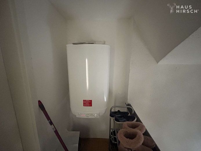 3 Familien Haus in zentraler Lage mit super Anbindung und stadtnahem Komfort! – Dach