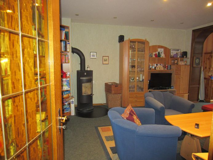 Amplio piso de 5 habitaciones con cocina, baño y aseo en Osnabrück Wüste – Foto 6
