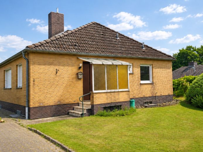 Bungalow in unverbaubarer Lage am Feldrand mit großzügigem Garten und viel Ruhe – Foto 1