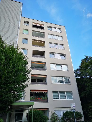 4/5 Zimmer Wohnung in Königsforstnähe (Neubrück) zur Eigennutzung oder als Kapitalanlage – Frisch sanierte Fassade