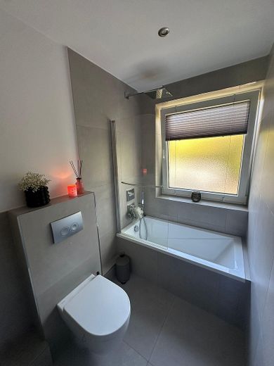 En iyi konumda aydınlık 4 odalı daire – Fotoğraf 18
