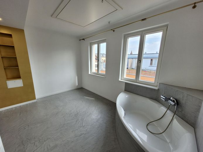 Modernes Townhouse im historischen Herzen von Potsdam mit Terrasse & TG-Stellplatz – Drittes OG, Zimmer II