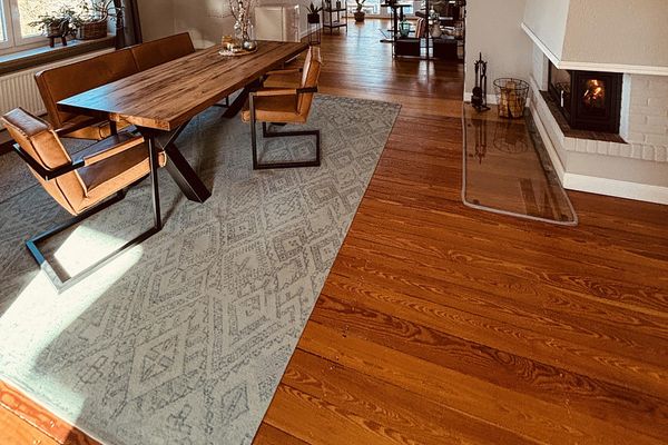 135 m² Altbauwohnung mit sonniger Dachterrasse in Aumühle