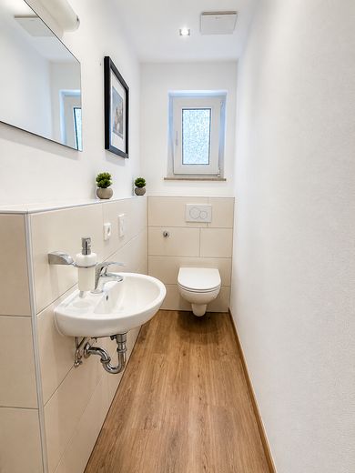 Cafe Ladenlokal zentrale Lage mit Lager/ Büro und Garage/ Nähe HBF – Foto 14