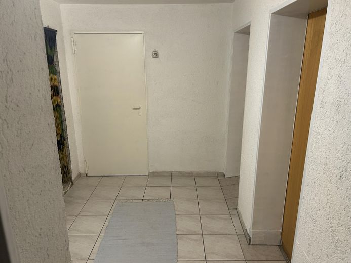 Diele von Fitnesszimmer