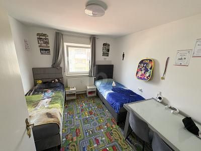 ZENTRAL MIT BALKON  &  S-BAHN-ANBINDUNG – 1786964802_821036.jpg
