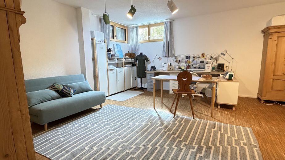 Maison de caractère personnalisée : maison jumelée claire et haut de gamme à Bittenfeld, KfW 55 – Hobbyraum