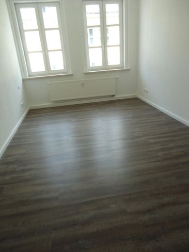 3 Zimmerwohnung mit Einbauküche und Balkon – Zimmer2
