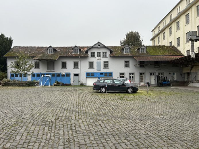 Nebengebäude