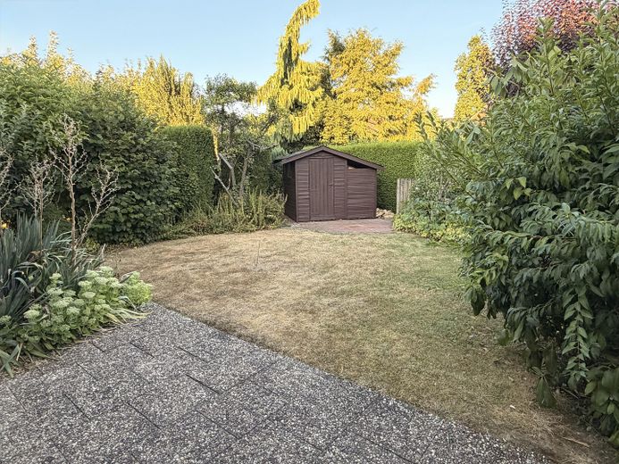 Provisionsfrei: Doppelhaushälfte mit 137 m², Garten und Garage in Erkelenz – Garten | Ausblick