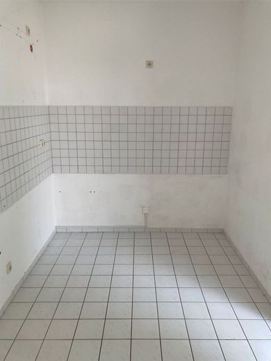 Großzügige 2-Zimmer mit Laminat, Dusche und Terrasse in ruhiger Lage! – PHOTO-2022-08-25-15-00-54_1