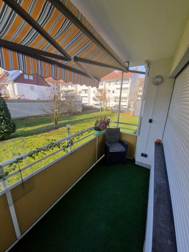 Balkon mit Markise