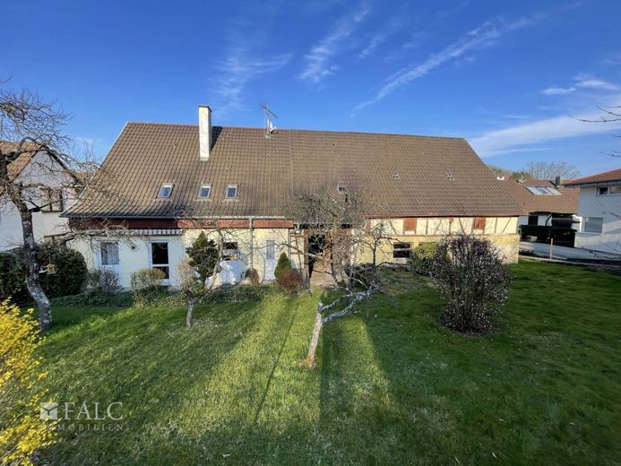 Hofanwesen mit Potenzial - FALC-Immobilien Öhringen – Ansicht Süd-West