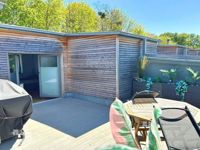 ***Stilvolle Maisonette Wohnung in der Alten Brauerei - 2 Zimmer, ca. 94 m² nahe Ziegelinnensee*** – Dachterrasse