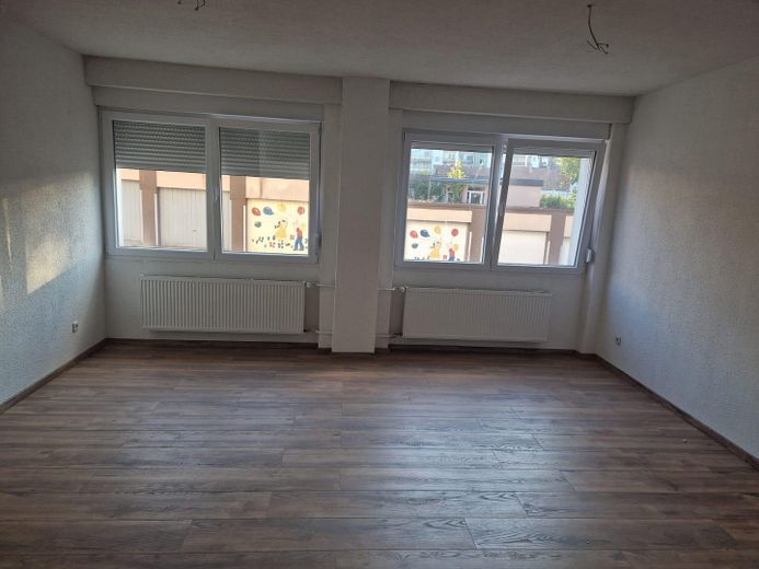 5 Zimmerwohnung im EG zu vermieten – Foto 3